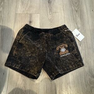 LEISURE WALK SHORT - BLACK